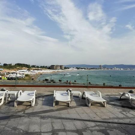 Апартамент У Моря В К-С Paradiso В Г. Несебър Apartment Bagian luar foto