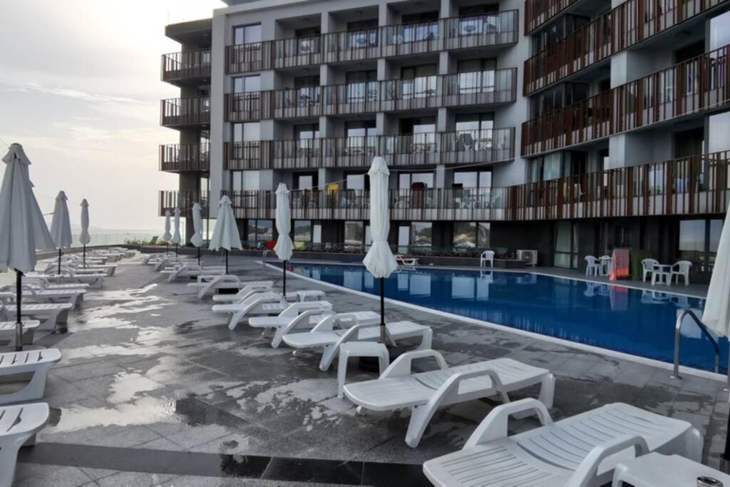 Апартамент У Моря В К-С Paradiso В Г. Несебър Apartment Bagian luar foto